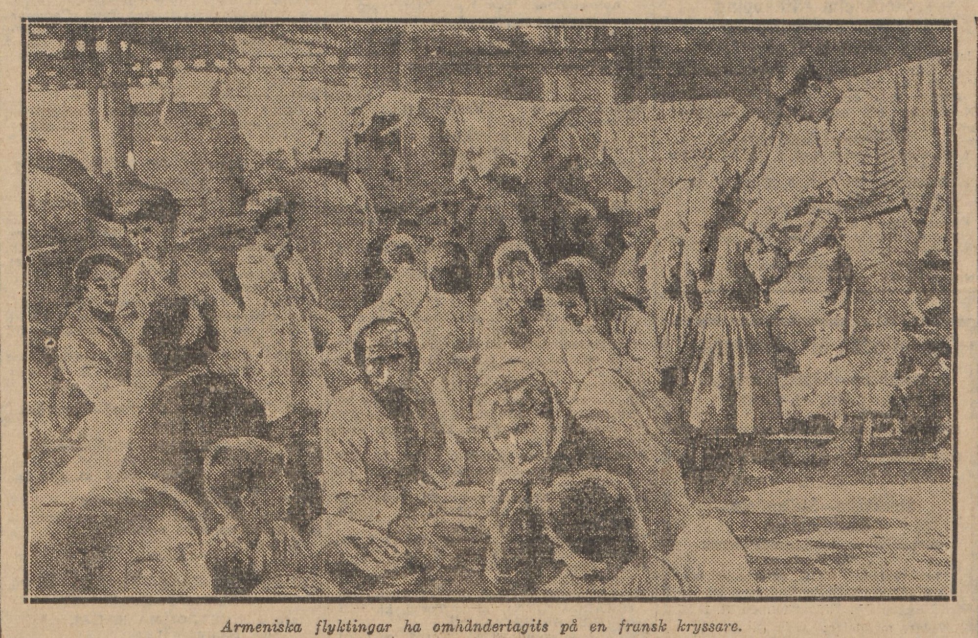 Teckning på armeniska flyktingar som fått skydd ombord på en fransk kryssare. 