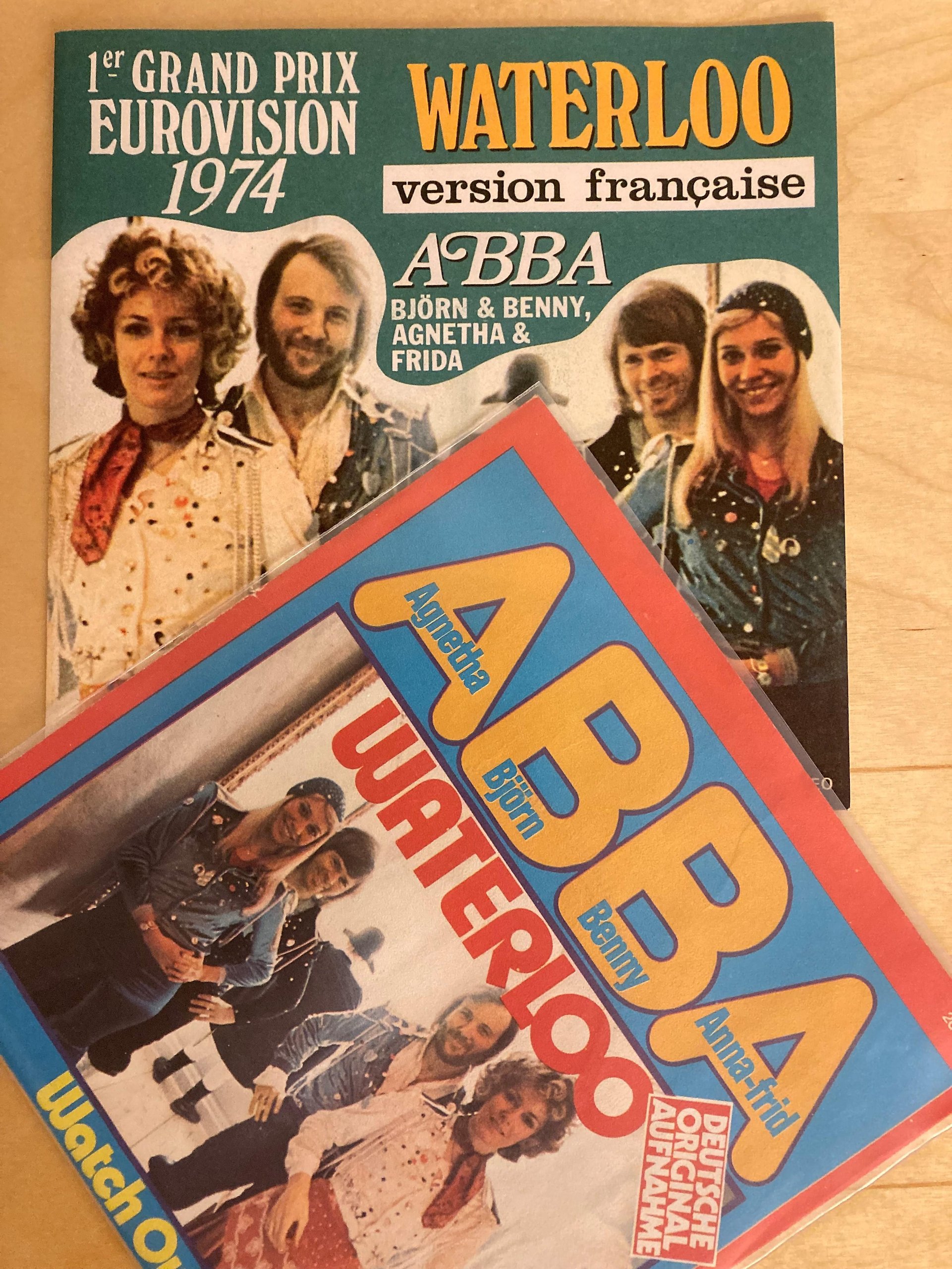 Material på franska och tyska.