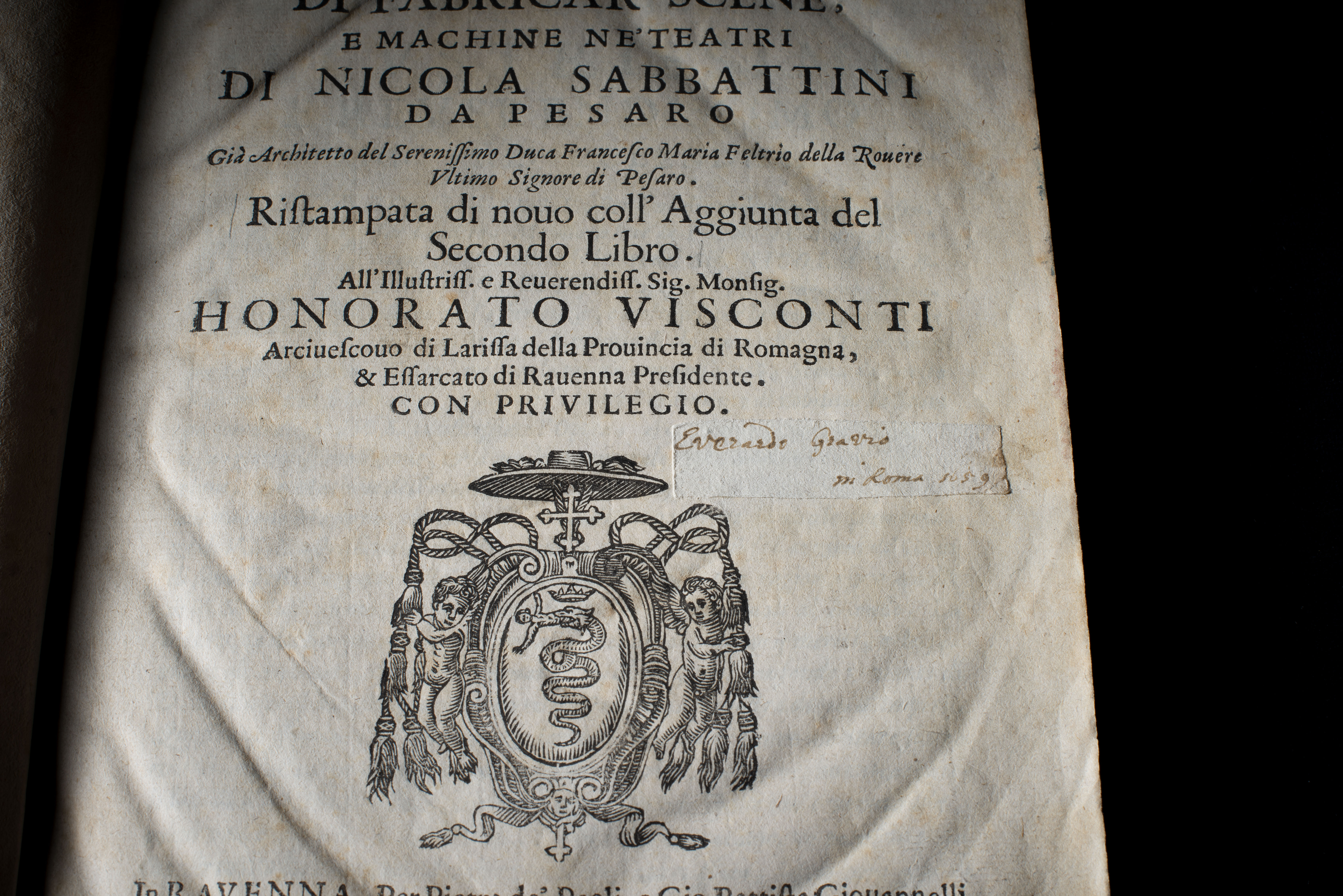 Stulna böcker Nicola Sabbattini